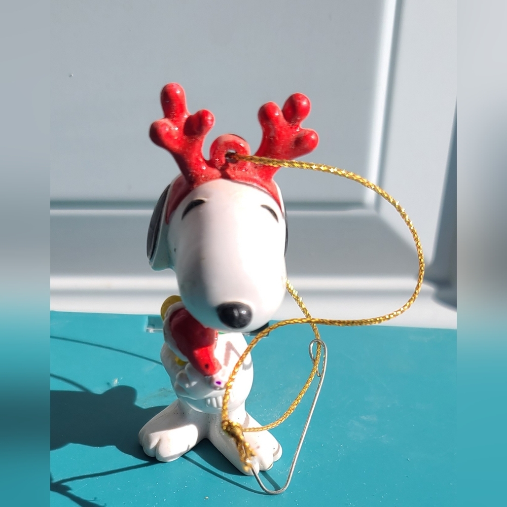 UFS vintage Snoopy as reindeer ornament